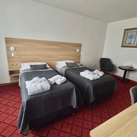Patria Hotel Trutnov Eksteriør billede